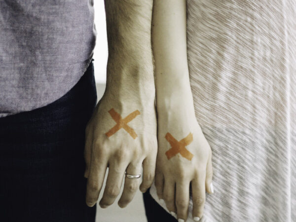 LOS LAZOS ANTERIORES PERMANECEN